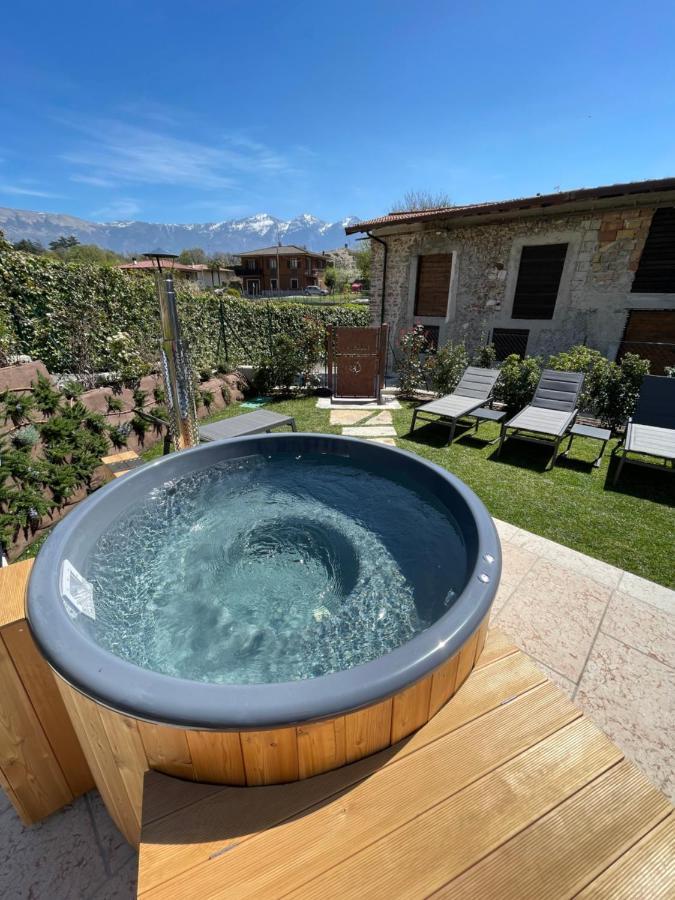 Borgo Cantagallo Casa Ofelia Tremosine 外观 照片